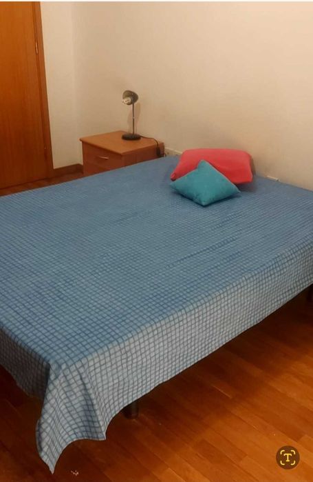 Quarto para arrendar em Braga