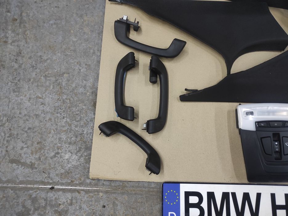 Черный потолок БМВ Ф30 330е Hybrid Разборка BMW HELP