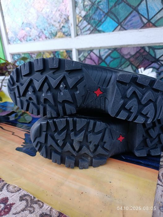 Продам Нові Берці !!!