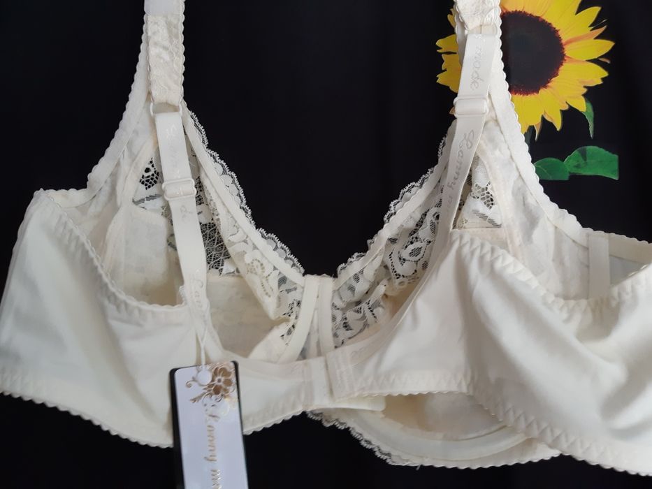 Бюстгальтер чашка Д, Е, G