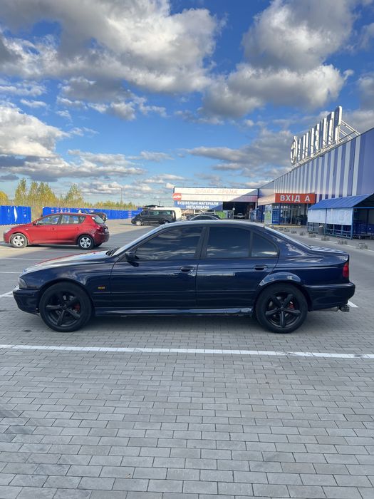 Продам авто BMW e39