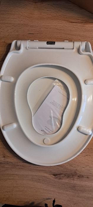 Deska sedesowa KESSER biały duroplast wolnoopadająca