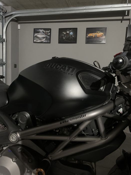 Ducati Monster 1100 EVO