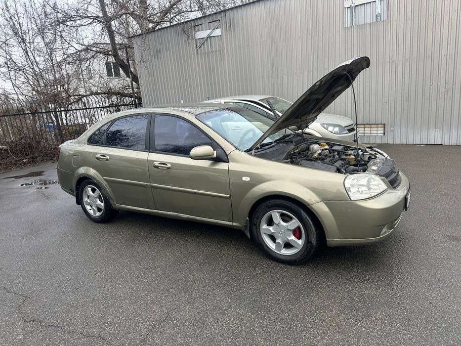 Шевроле Лачетти 1.6 газ бензин