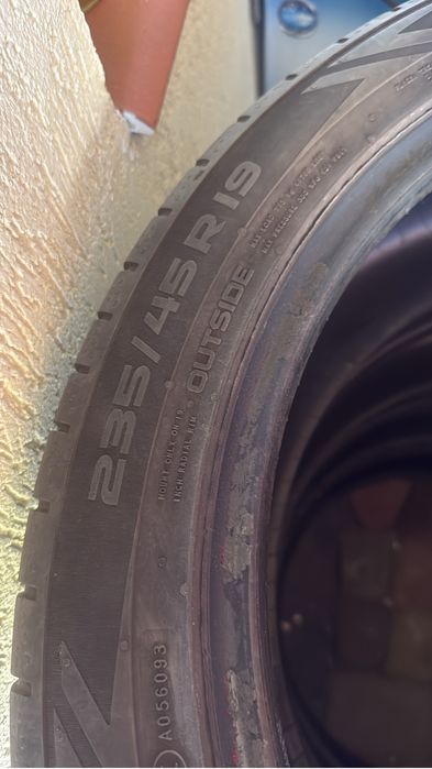 Hankook Ventus S1 evo2 235/45 R19