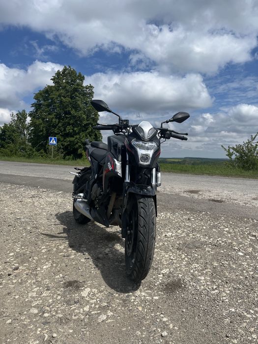 Loncin voge 300r Чорний