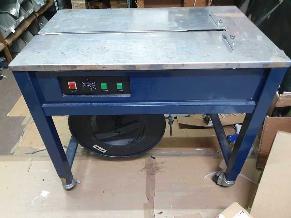 Máquina de cintar semi Automática