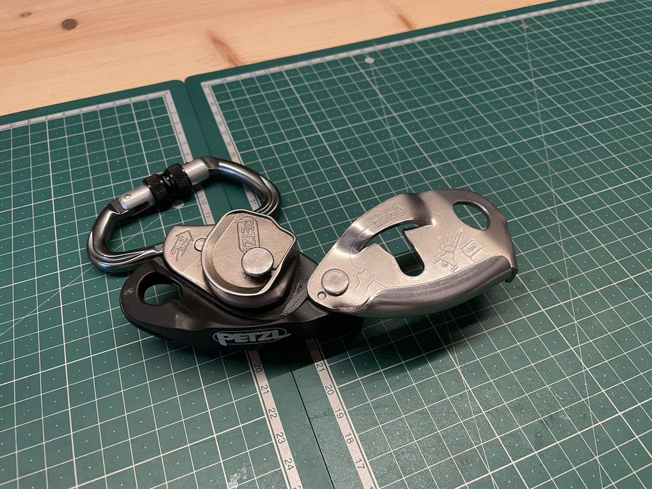 Grigri 2 Petzl - sistema segurança autoblocante
