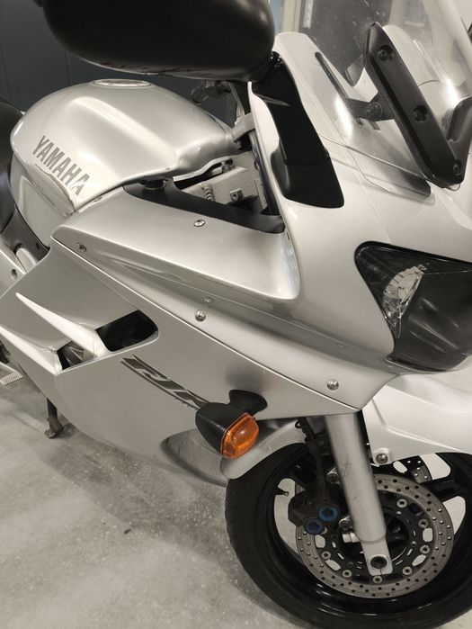 Yamaha fjr 1300 lagi półki 2002