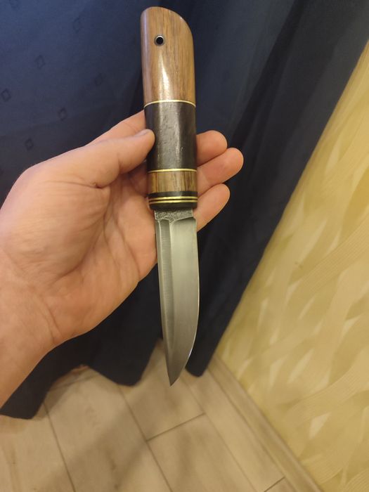 Продам нож ручной работы  Командор