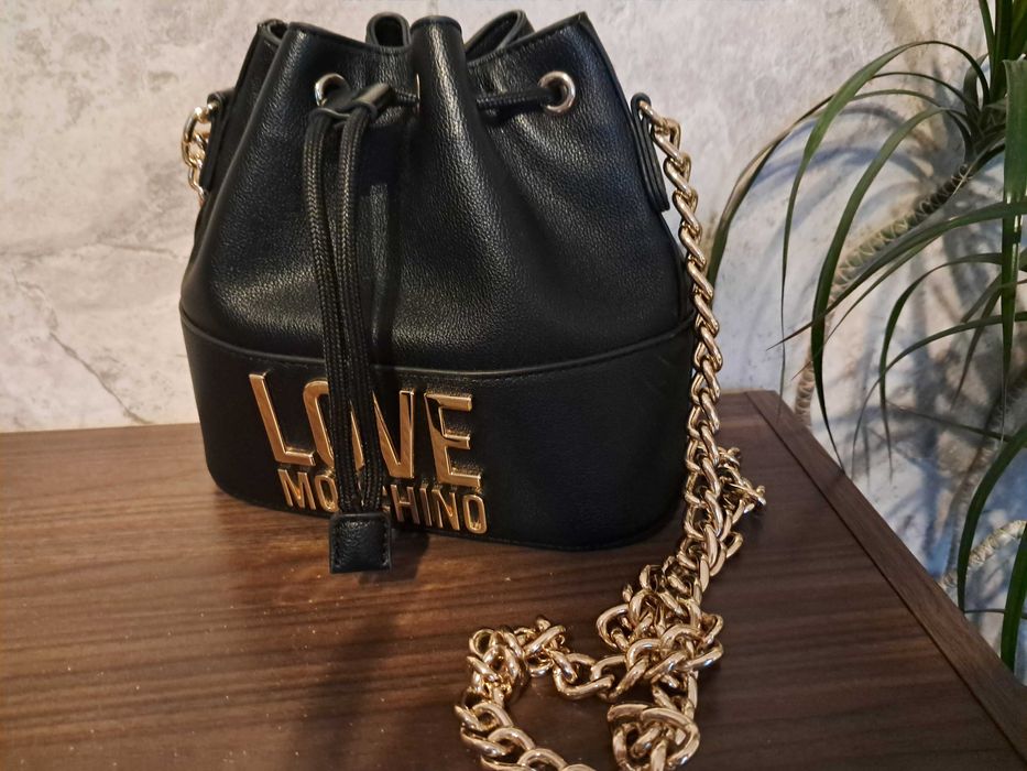 Torebka skórzana Love Moschino