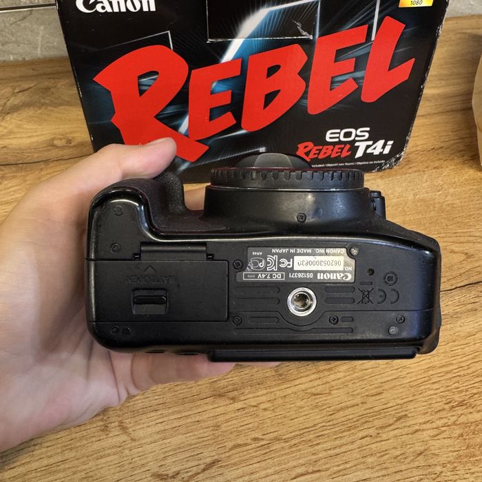 canon 650d - купить фототехнику, видеоаппаратуру - Цена на OLX.ua