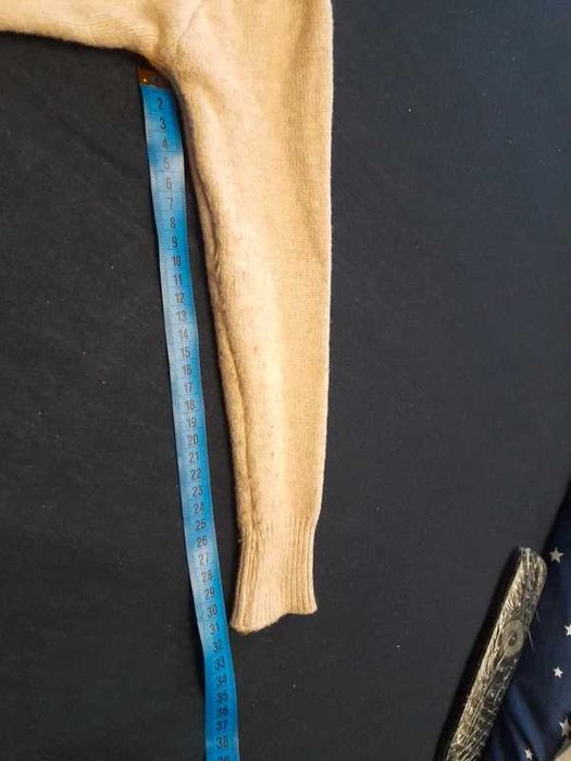 Sweter dla dziewczynki 110/116