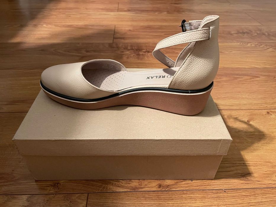 Sandały damskie - Ryłko