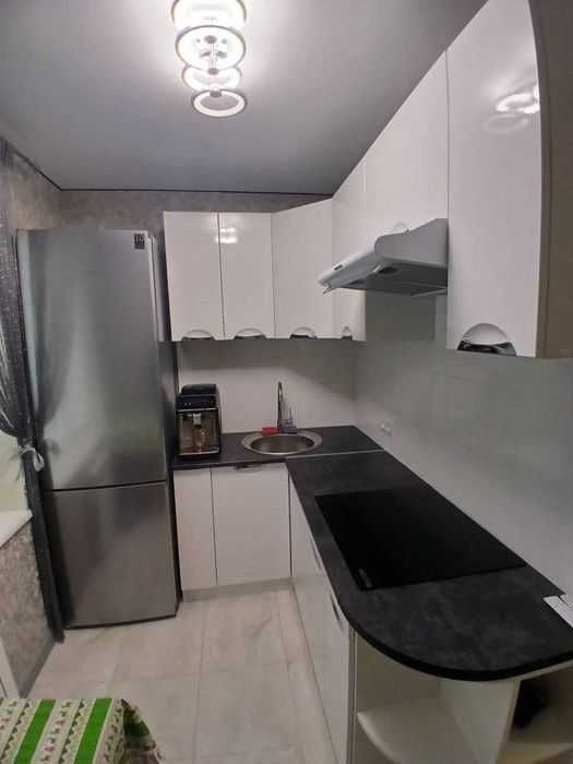 Продам 1 комнатную квартиру 34 м2 с новым ремонтом,пр. Победы, Алексеевка VI