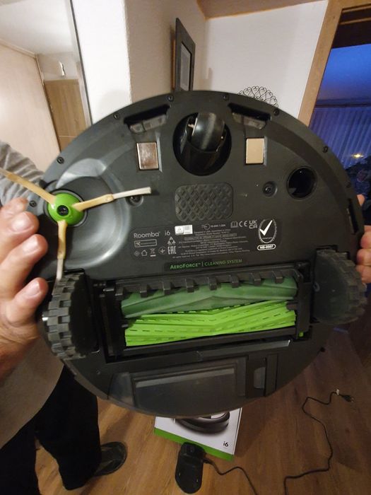 Robot sprzątający rumba i6