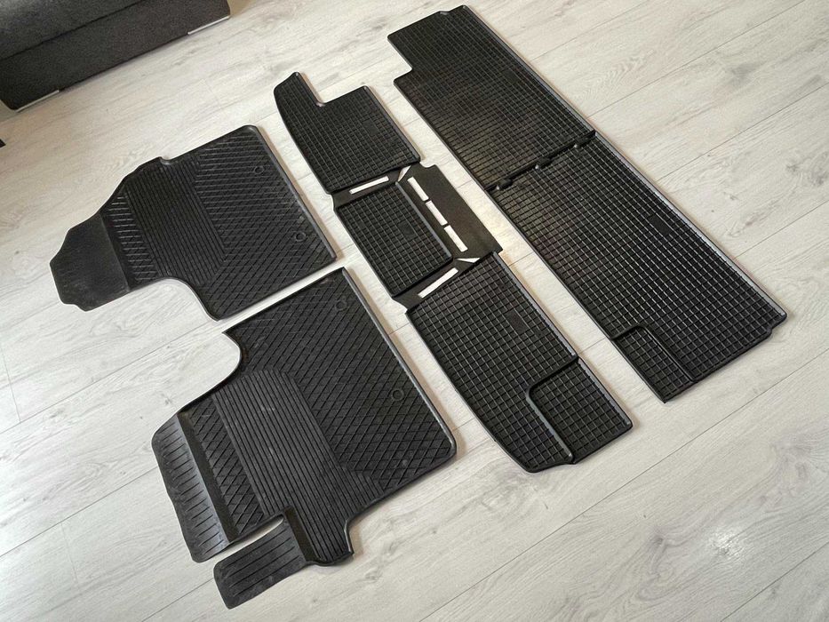 Dywaniki Gumowe Korytka Opel Vivaro Renault Trafic Nissan Primastar