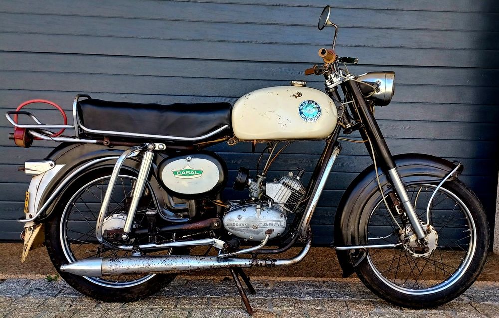 Casal Marsan Ano 1967 Modelo RARO