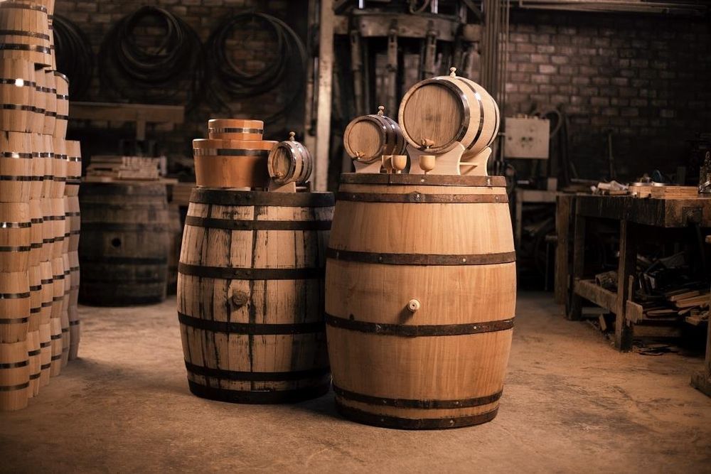 Barris/Pipos/Barricas de madeira de castanho e de carvalho