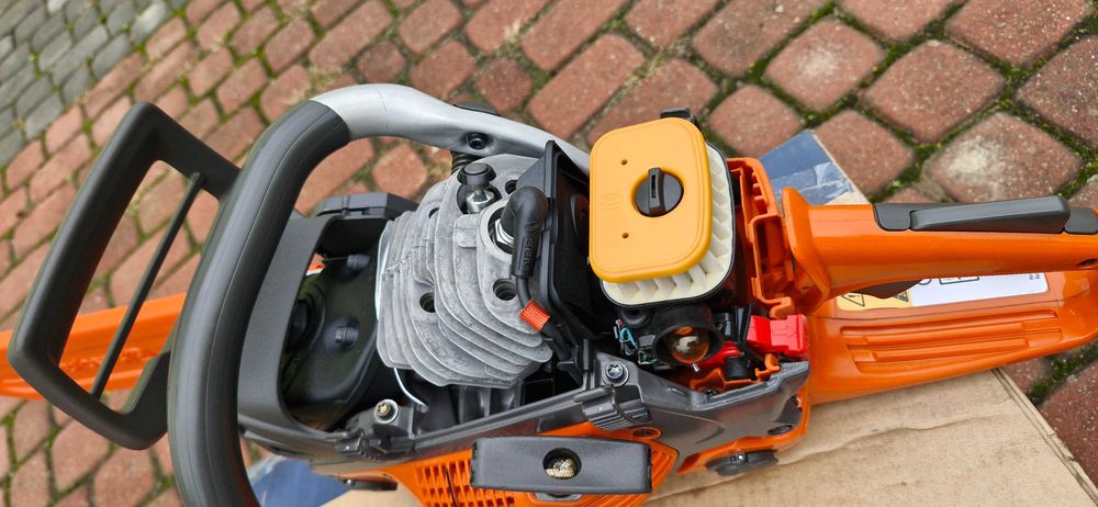 Piła Spalinowa Husqvarna 555 Mark II 4.2KM
