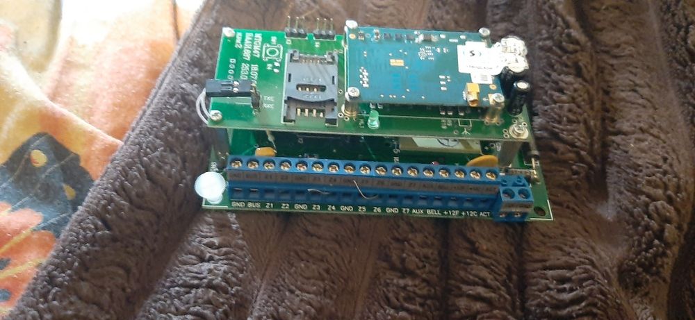 пожарна сигналізація з антеною