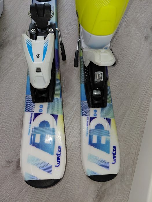 Skis 97 cm e Botas 18,5 - 20,5 cm Criança