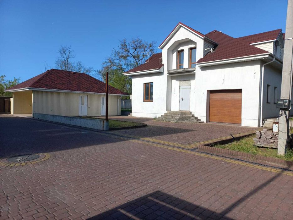 Продається енергоефективний котедж площею 263 кв.м.
