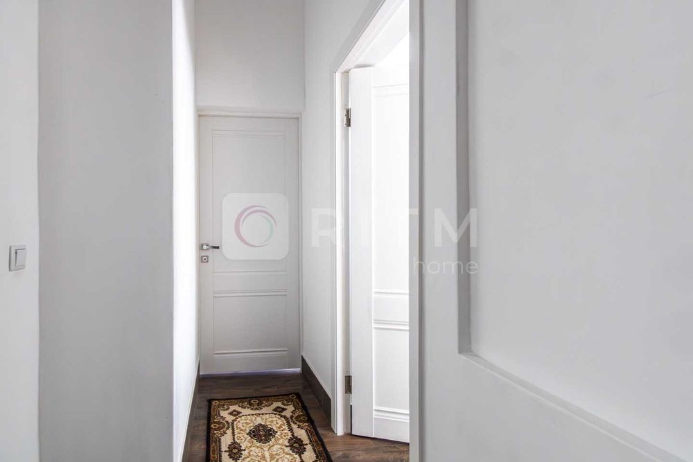 Оренда стильного напівособняка в самому центрі міста