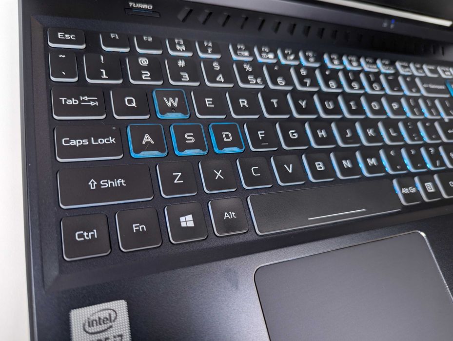 LAPTOP GAMINGOWY Acer Predator RTX 3050 Ti Intel I5-11400H 144 hz