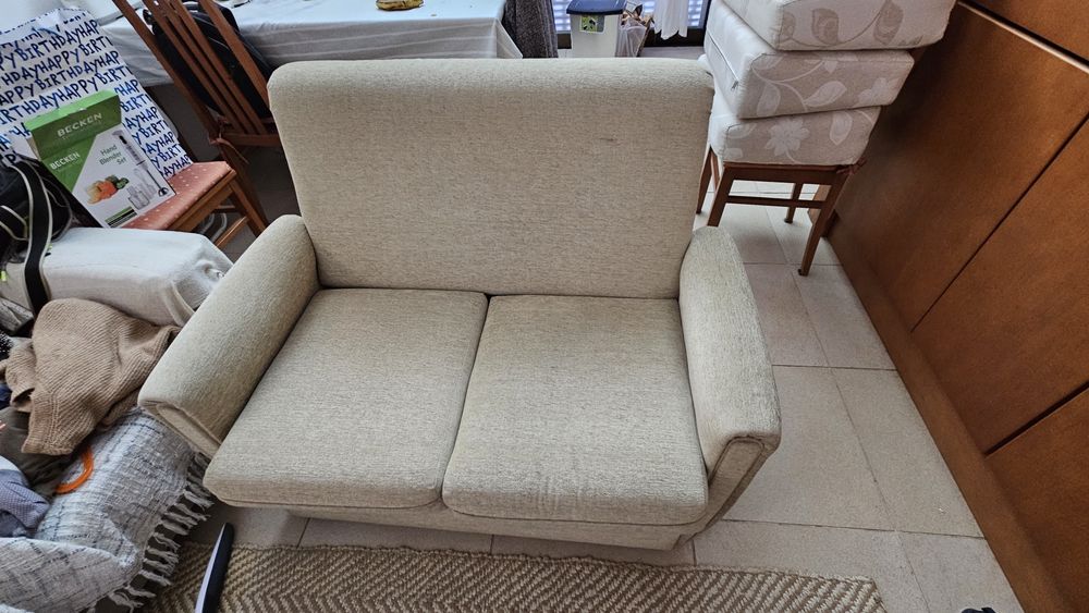 Sofa-cama de 2 lugares e Cadeirão