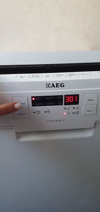 Maquin de lavar a loiça AEG