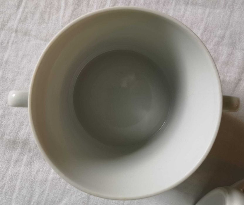 Komplet bulionówek - bulionówki porcelana Włocławek - dla 4 osób