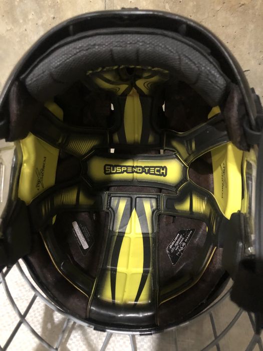 Шлем Bauer RE-AKT 100