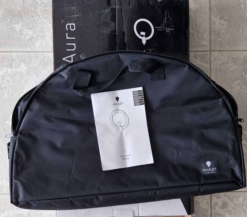 Lampa ledowa ze statywem Aura Ring, Daylight