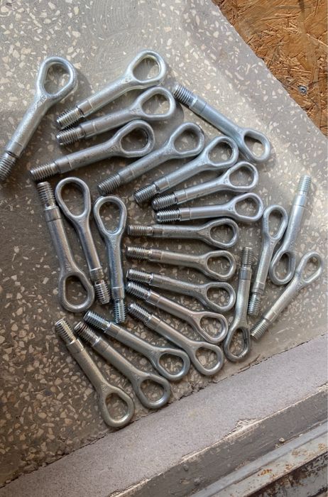 Крюк Ключ буксировочний Mercedes Sprinter Iveco