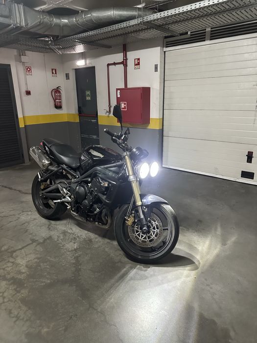 Triumph Street Triple 675