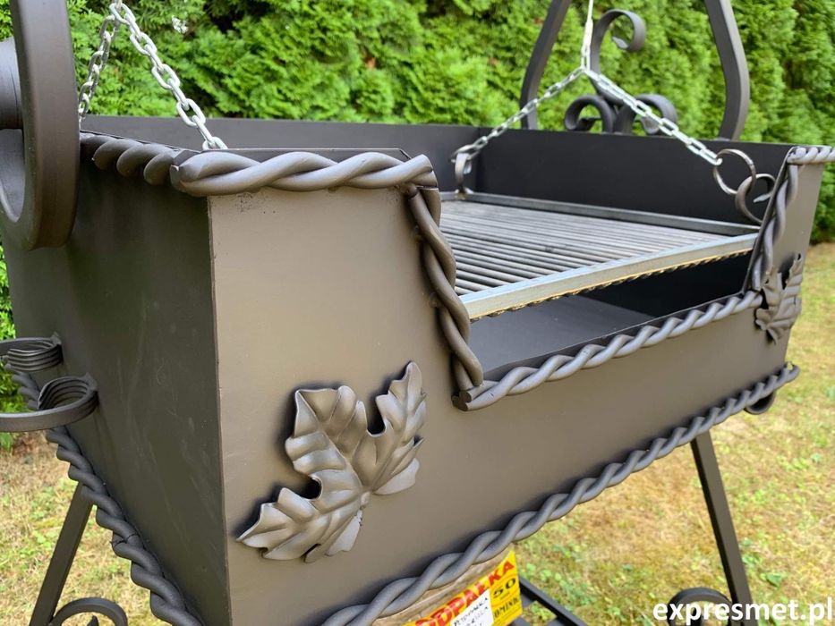 Metalowa Lampa ręcznie kuta wisząca , zewnętrzny kinkiet  kuty Kowalst