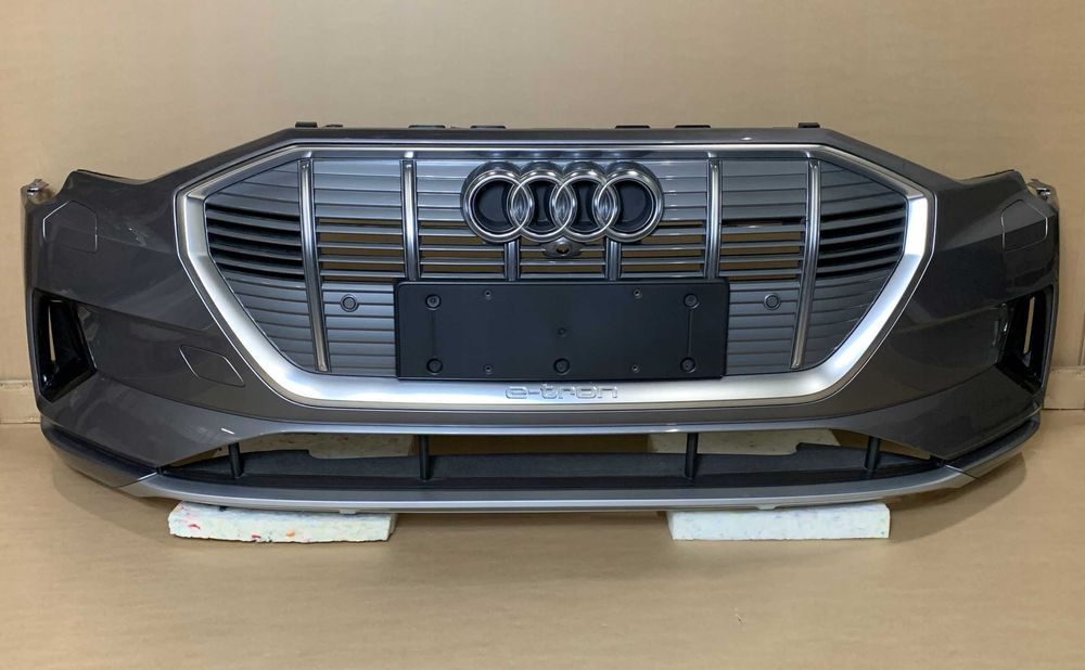 Бампер передний перед Audi E-Tron 4KE разборка