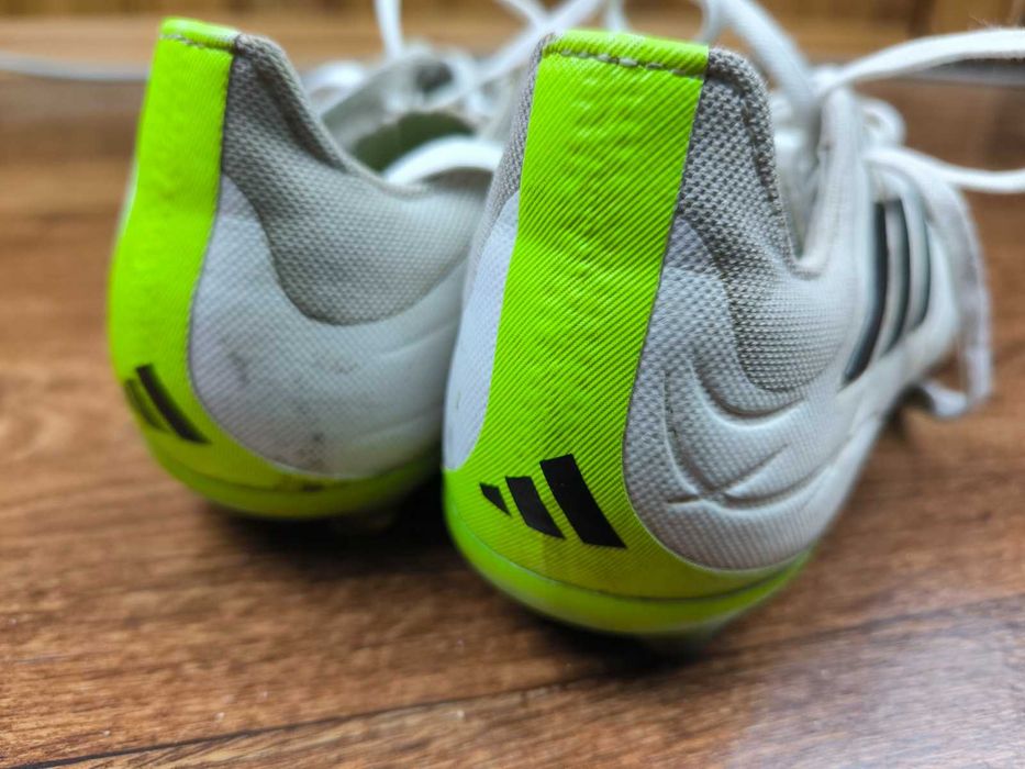 Профі бутси Adidas Copa, розмір 35 устілка 21,5 см