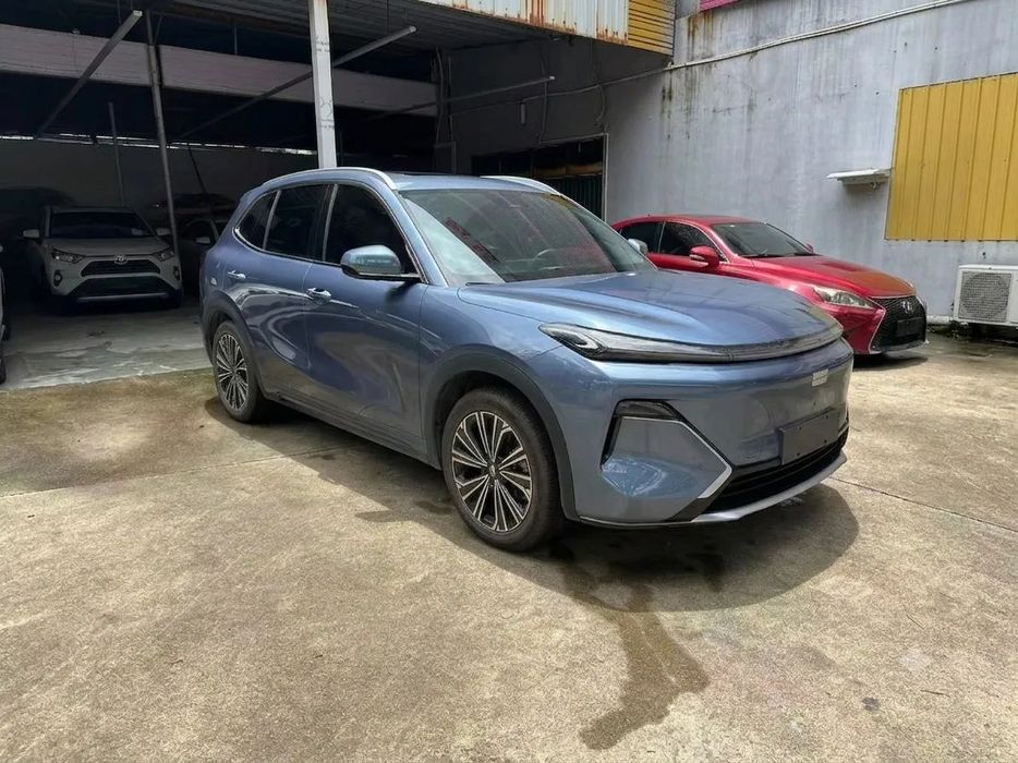 Geely Starray