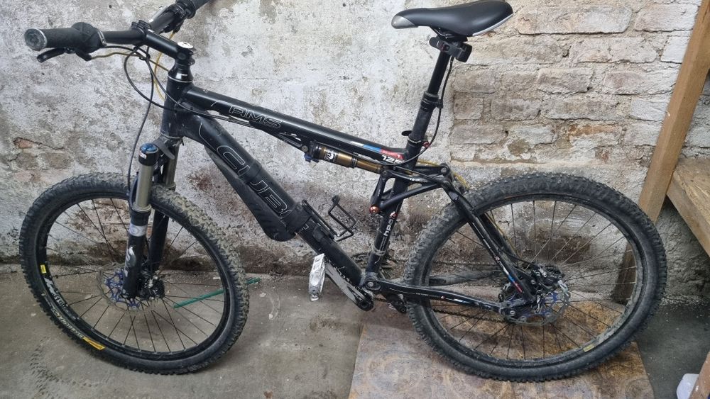 CUBE Ams 125 mtb full