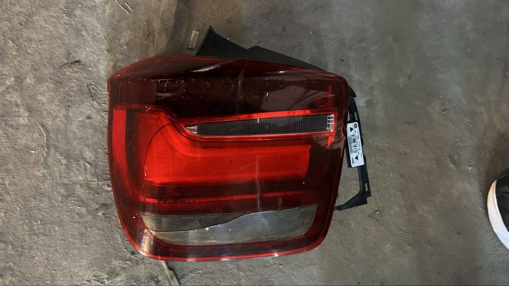 Bmw 1 F20 F21 dorestyle Europe фонарь фара стоп ліхтар