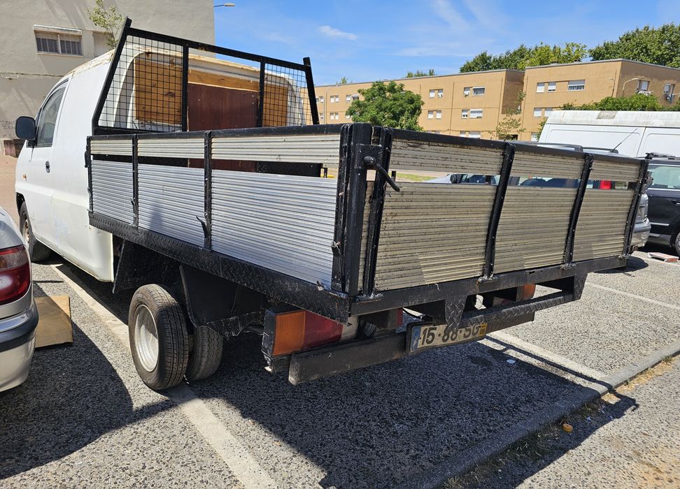 Hyundai H1 Caixa aberta