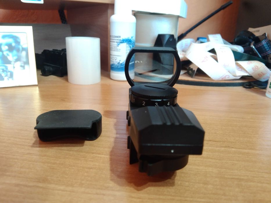 Celownik kolimatorowy Victoptics Z1 1x23x34 - Black [Vector Optics]