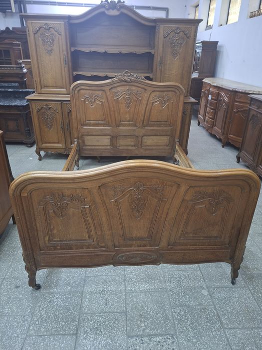 Stare dębowe łóżko ludwikowskie rocaille Francja