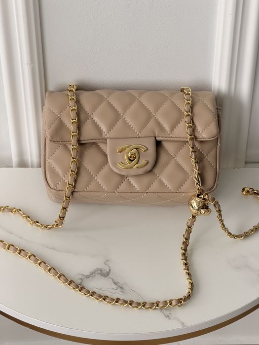 Сумка Сhanel Classic Flap Mini Bag в кольорах