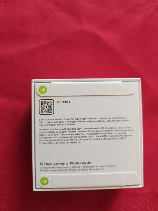 Apple air pods 5