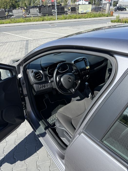 Renault Clio IV 1.2 75 KM