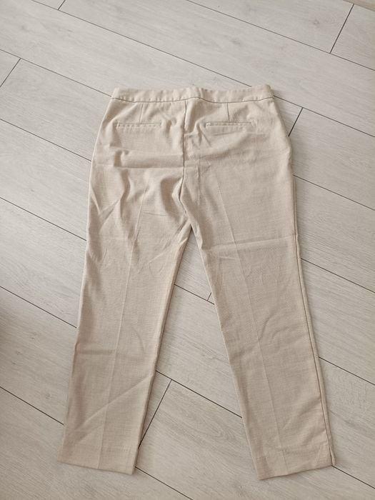 Продам жіночі брюки Zara