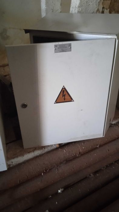 Продам  ящик затиску ЯЗЗ2 300*500*600ЯЗЗ 2